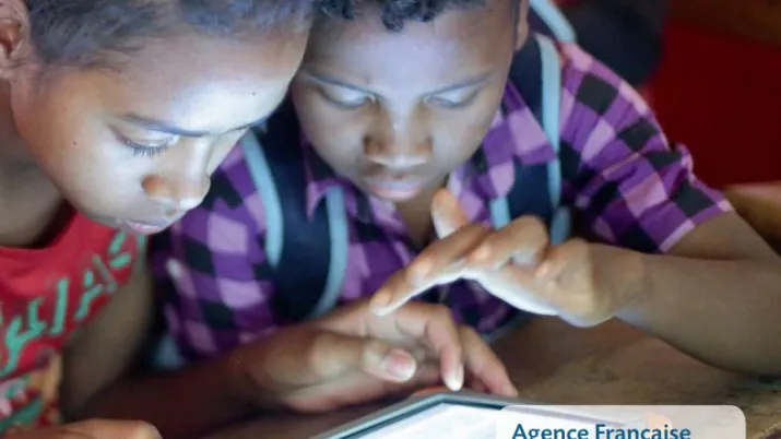 Savoirs communs n°17 : Le numérique au service de l'éducation en Afrique