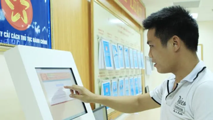 E government in Vietnam