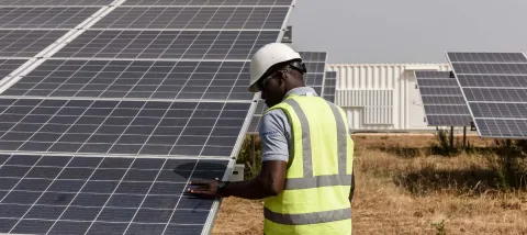Construire une centrale hybride pour alimenter la ville d’Agadez et ses environs en électricité, AFD, Niger