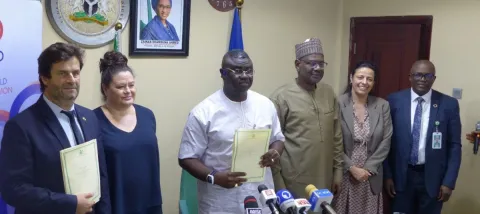 The Nigerian Government and the French Development Agency (AFD) have today signed a grant agreement of €25 million for the Northern Corridor Project