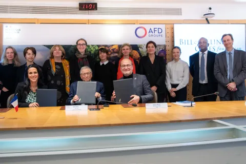 Fondation Gates et Agence Française de Développement s'associent pour soutenir l’éradication de la poliomyélite au Pakistan et pour mettre en place des systèmes de santé plus résilients au changement climatique