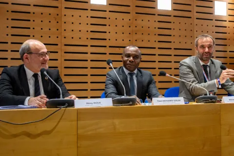 Visite AFD de Thani MOHAMED-SOILIHI