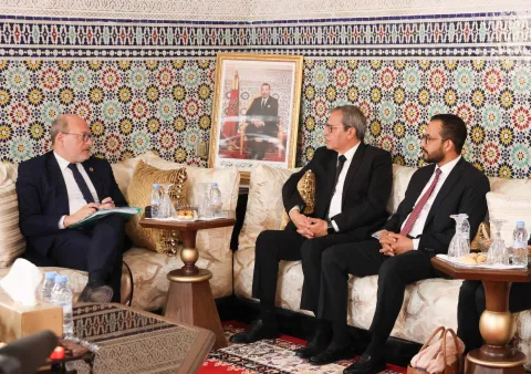 Visite de Rémi Rioux dans les régions de Laâyoune-Sakia El Hamra et Dakhla-Oued-Eddahab pour construire de nouveaux partenariats de développement durable au bénéfice de la population